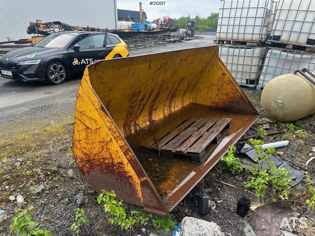 Hjullasterskuffe Har stått på en Hanomag 44C - Godet pour chargeur pour Engins de chantier: photos 3 Hjullasterskuffe Har stått på en Hanomag 44C - Godet pour chargeur pour Engins de chantier: photos 3