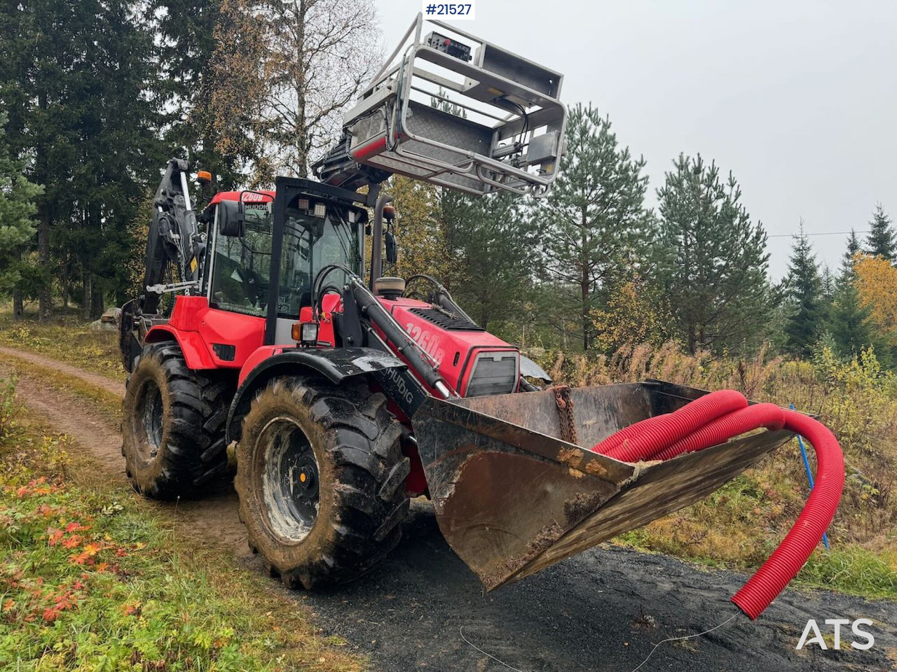 Huddig 1260B Traktorgraver m/ Huddig 2000 lift, tilt og pusseskuffe - Tractopelle: photos 4 Huddig 1260B Traktorgraver m/ Huddig 2000 lift, tilt og pusseskuffe - Tractopelle: photos 4