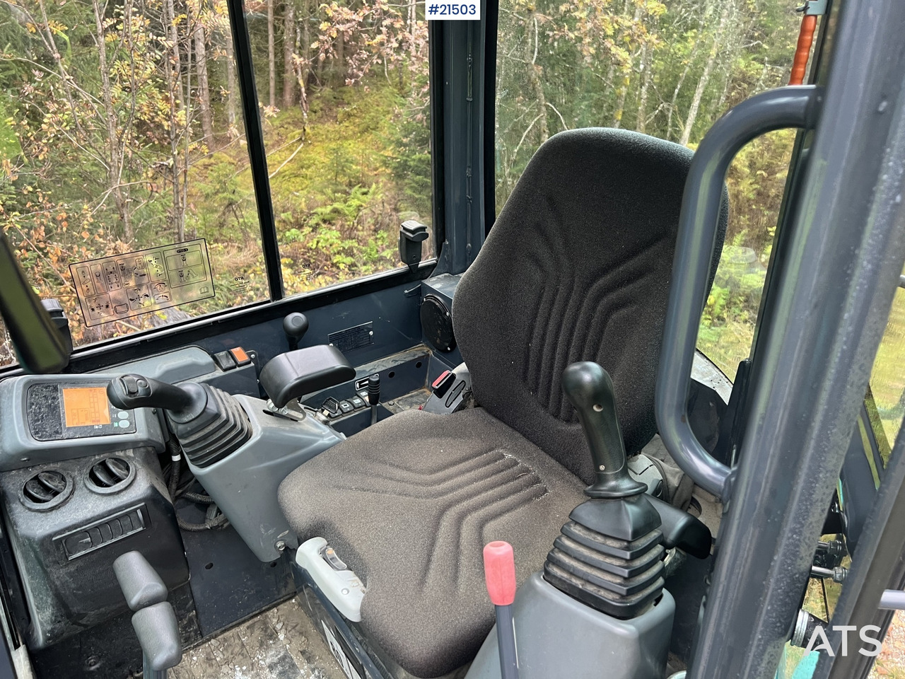 Mini pelle Kobelco Sk25SR-6E Gravemaskin m/ pusseskuffe,graveskuffe og tilt: photos 26
