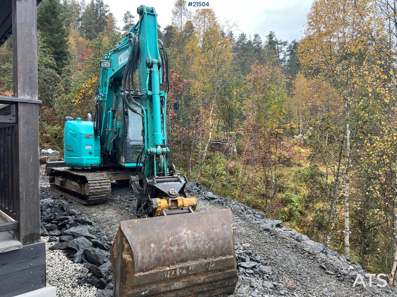 Kobelco Sk75SR-3E gravemaskin m/ pusseskuffe, rototilt og graveskuffe - Pelle sur chenille: photos 4 Kobelco Sk75SR-3E gravemaskin m/ pusseskuffe, rototilt og graveskuffe - Pelle sur chenille: photos 4