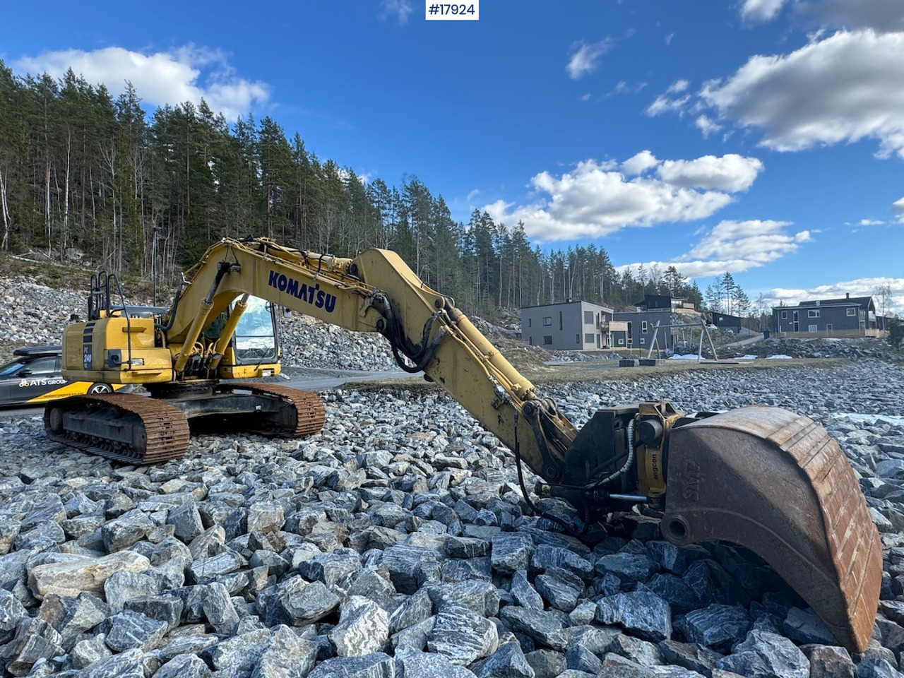 Komatsu PC240LC-10 - Pelle sur chenille: photos 4 Komatsu PC240LC-10 - Pelle sur chenille: photos 4