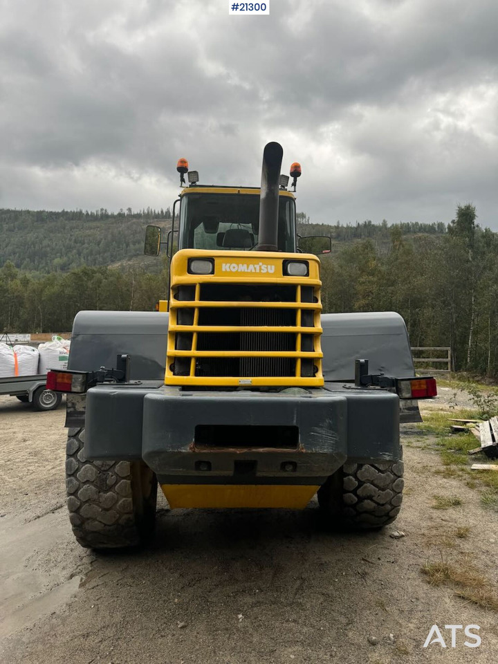 Komatsu WA320-3H - Chargeuse sur pneus: photos 5 Komatsu WA320-3H - Chargeuse sur pneus: photos 5