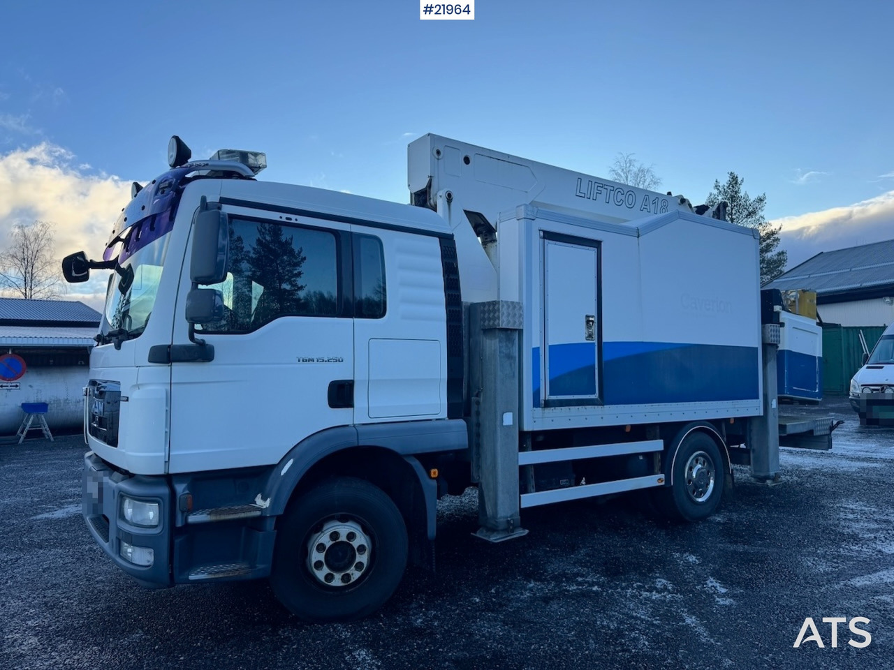 MAN 2010 MAN TGM 15.250 Liftbil m/ 18 m Arbeidshøyde. 132 000 km! - Camion avec nacelle: photos 3 MAN 2010 MAN TGM 15.250 Liftbil m/ 18 m Arbeidshøyde. 132 000 km! - Camion avec nacelle: photos 3