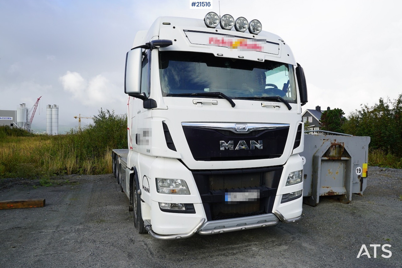 MAN Man TGX 35.560 8x4 tridem krokbil - Camion ampliroll: photos 2 MAN Man TGX 35.560 8x4 tridem krokbil - Camion ampliroll: photos 2