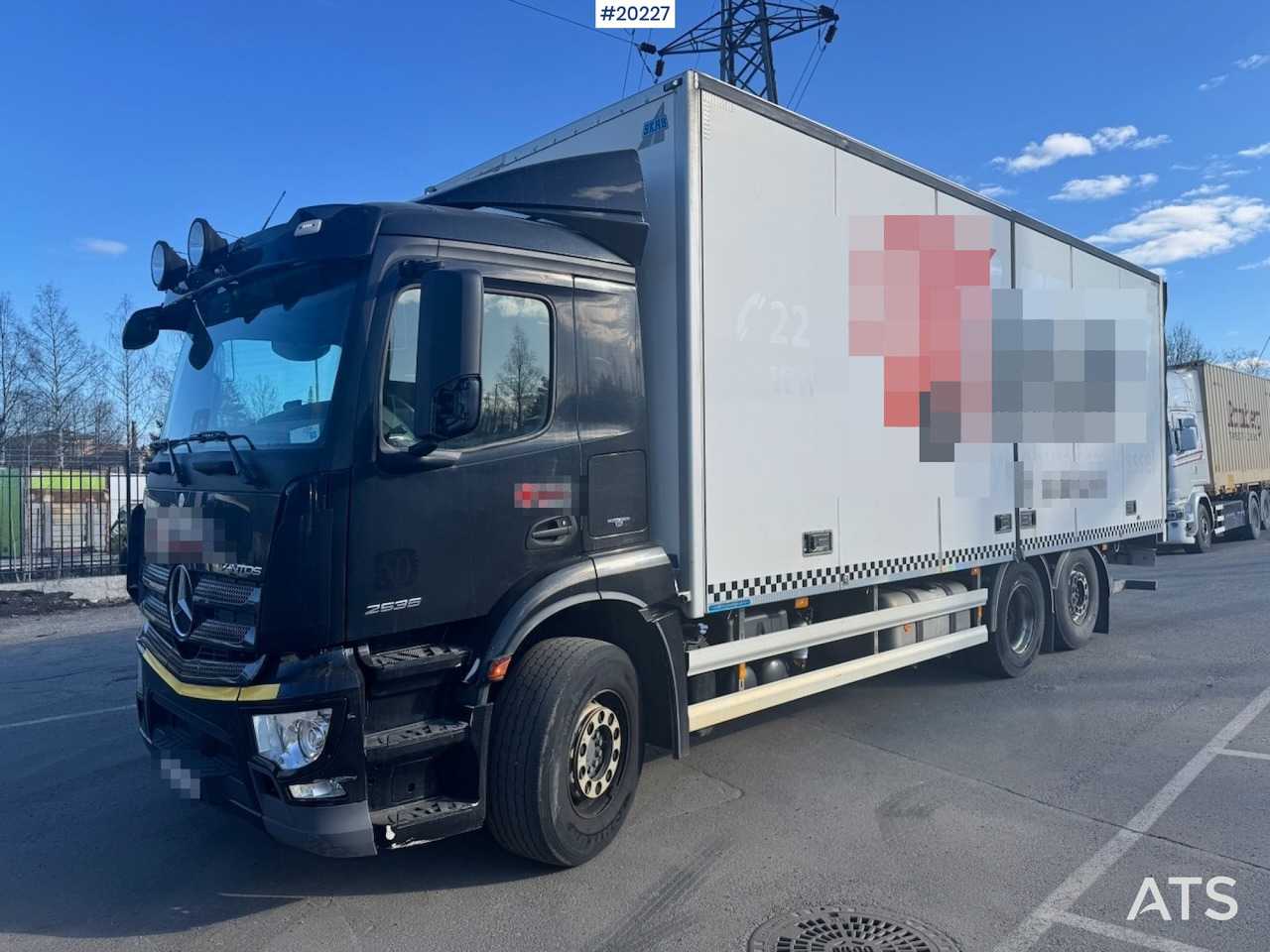 Mercedes Antos - Camion fourgon: photos 2 Mercedes Antos - Camion fourgon: photos 2