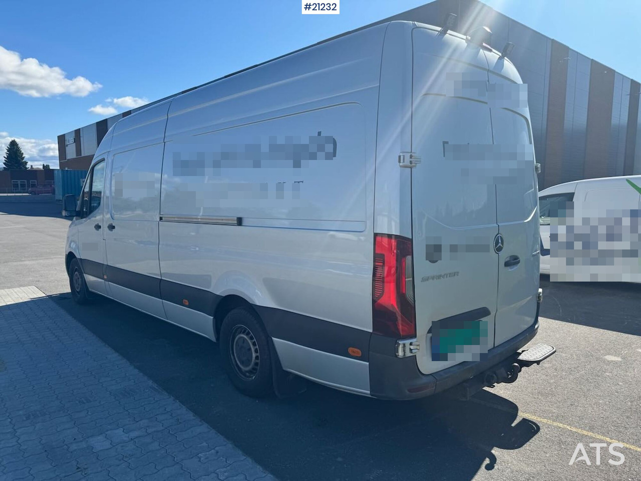 Mercedes SPRINTER - Fourgon utilitaire: photos 5 Mercedes SPRINTER - Fourgon utilitaire: photos 5