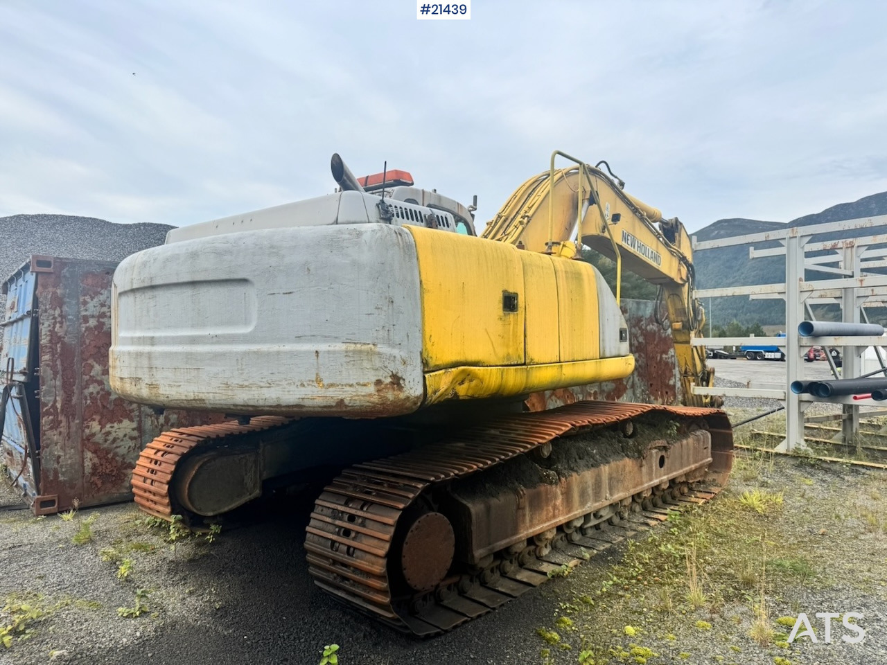 New Holland E305 - Pelle sur chenille: photos 2 New Holland E305 - Pelle sur chenille: photos 2
