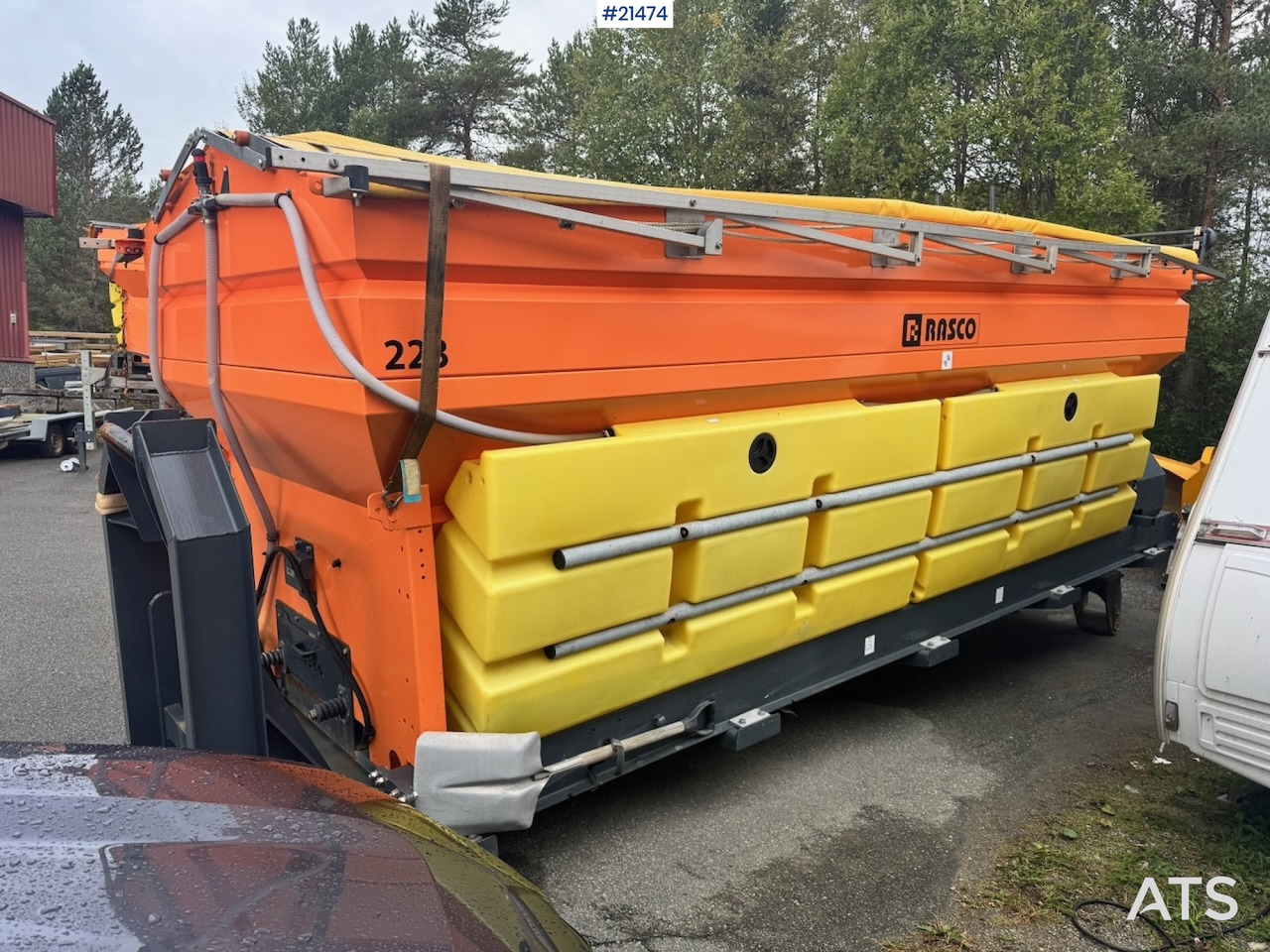 Epandeur de sable Rasco L5800: photos 6 Epandeur de sable Rasco L5800: photos 6