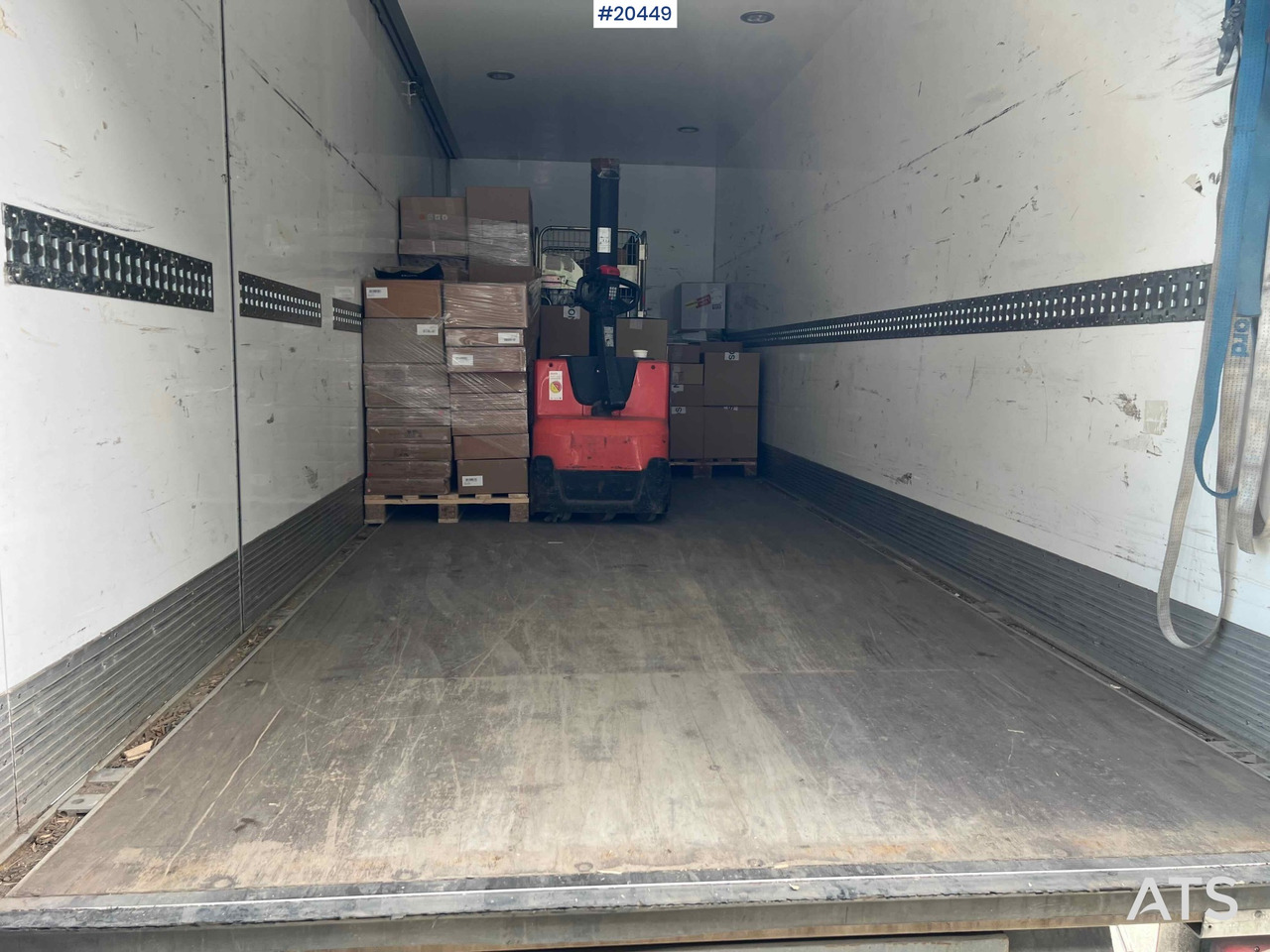 Camion fourgon Renault D250: photos 37