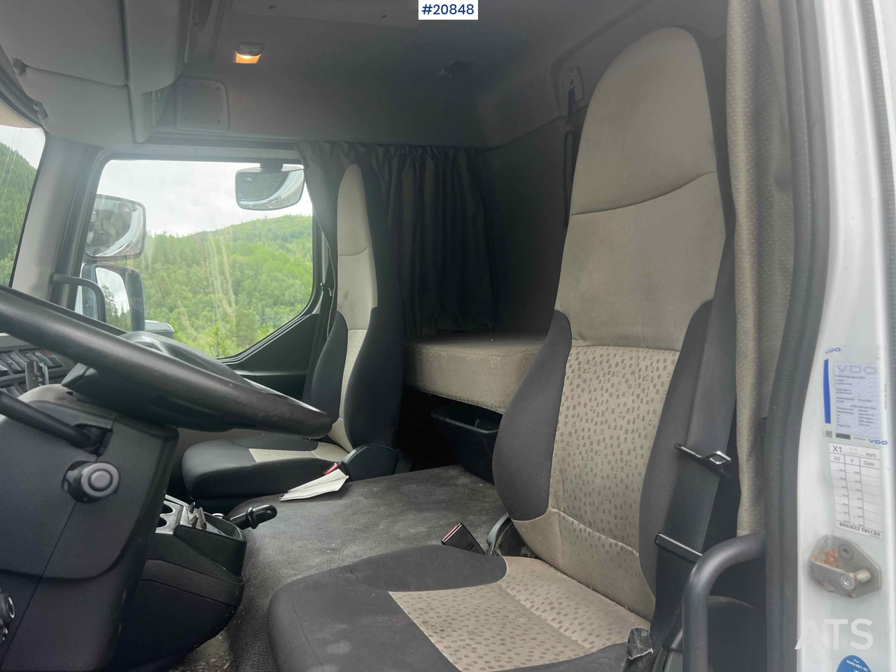 Camion fourgon Renault midlum: photos 33