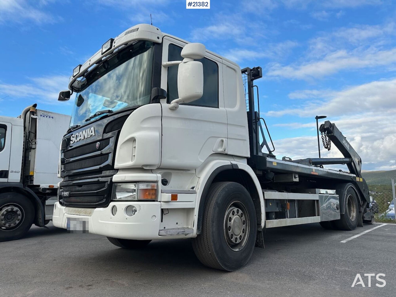Scania P280 - Camion multibenne: photos 1 Scania P280 - Camion multibenne: photos 1