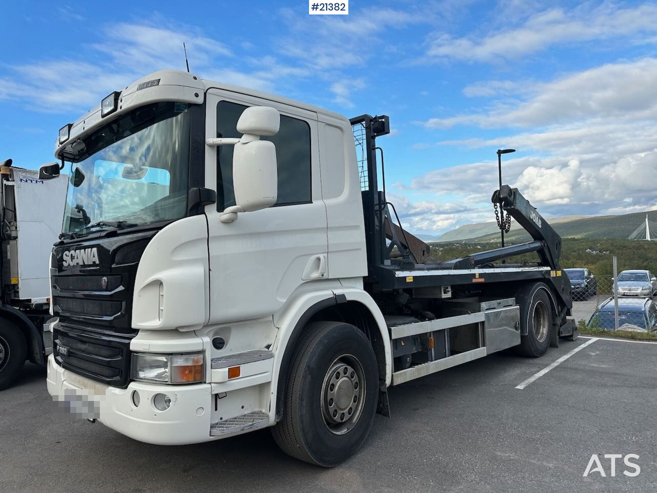 Scania P280 - Camion multibenne: photos 2 Scania P280 - Camion multibenne: photos 2