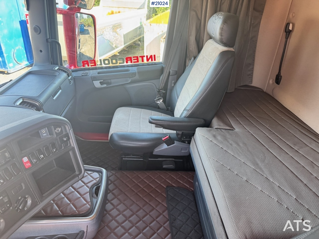Camion benne Scania R560: photos 25