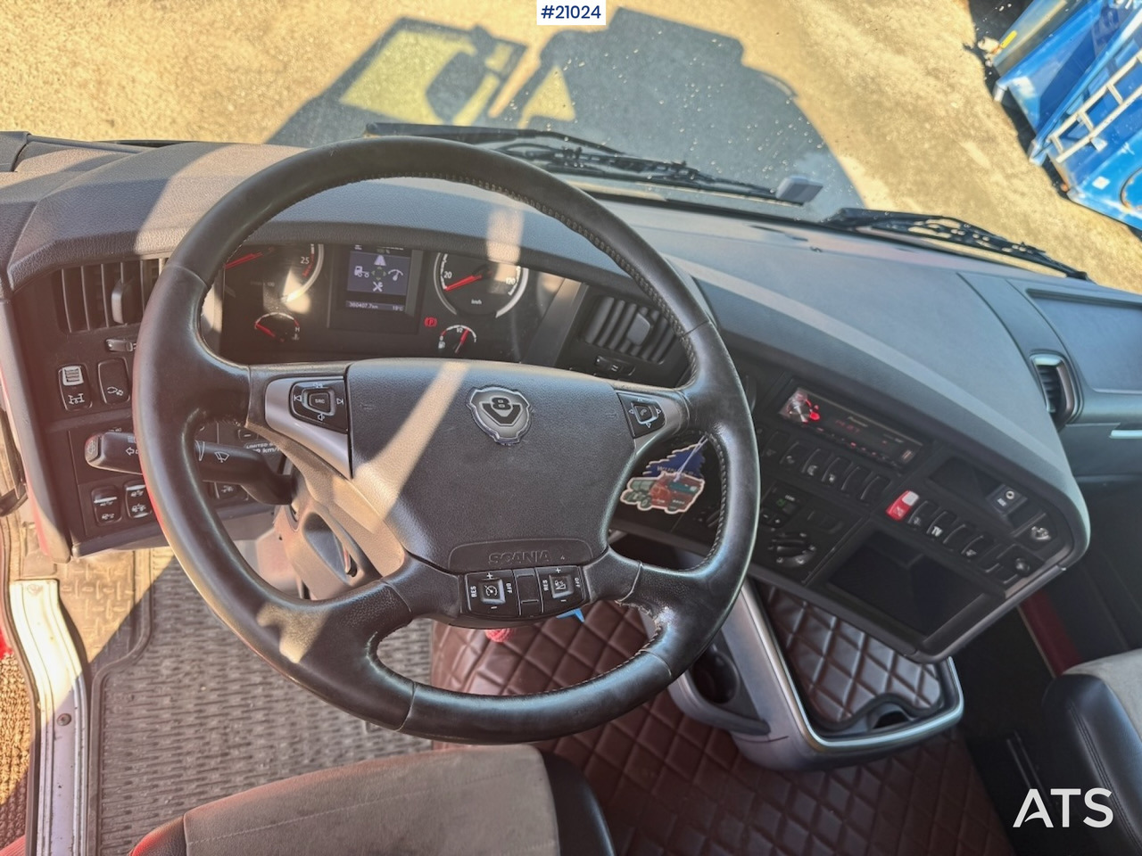 Camion benne Scania R560: photos 28