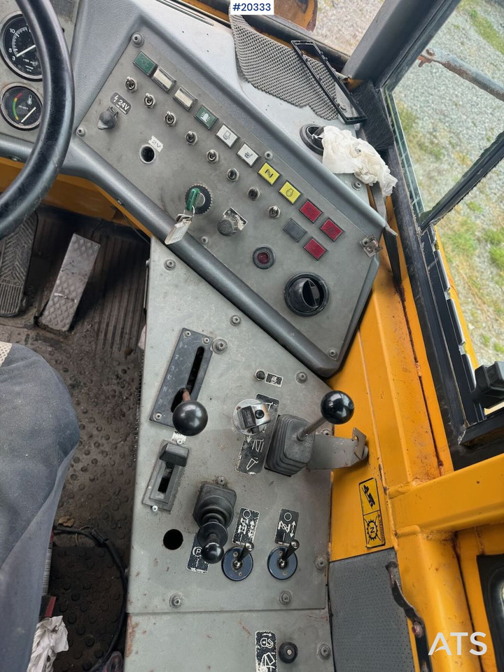 Tombereau Volvo A25C: photos 28