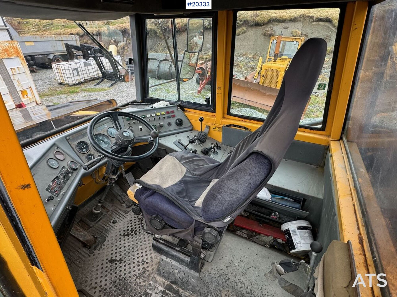 Tombereau Volvo A25C: photos 23