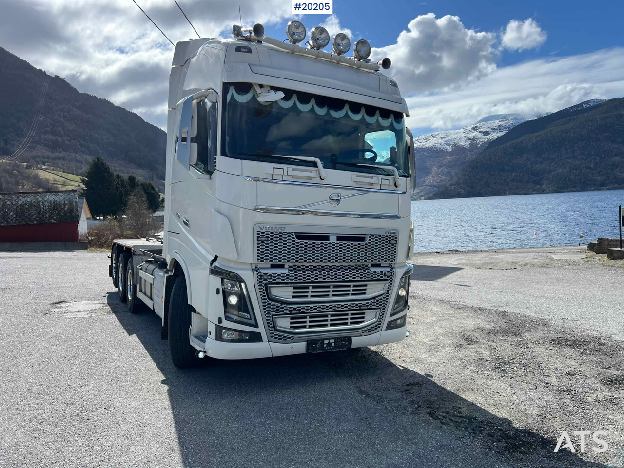 Volvo FH16 750 - Camion ampliroll: photos 2 Volvo FH16 750 - Camion ampliroll: photos 2