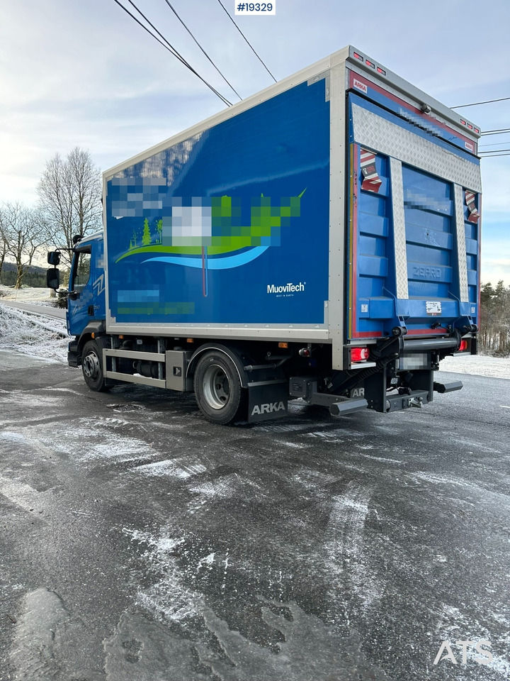 Volvo FL250 - Camion fourgon: photos 3 Volvo FL250 - Camion fourgon: photos 3