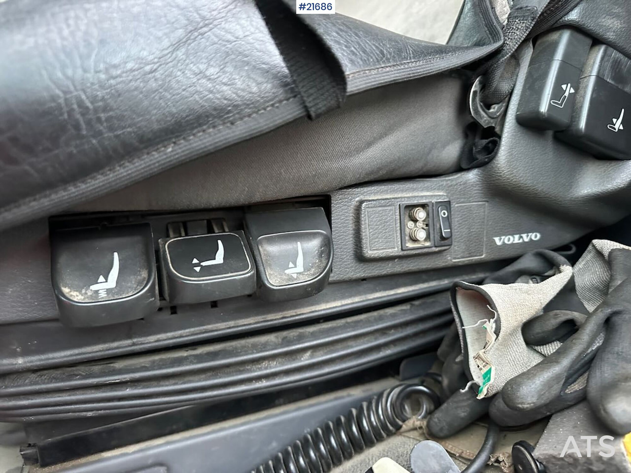 Camion grue Volvo FM12 Globetrotter 6x4 kranbil m/ bak montert 18 t/m kran og vinsj. SE VIDEO: photos 38