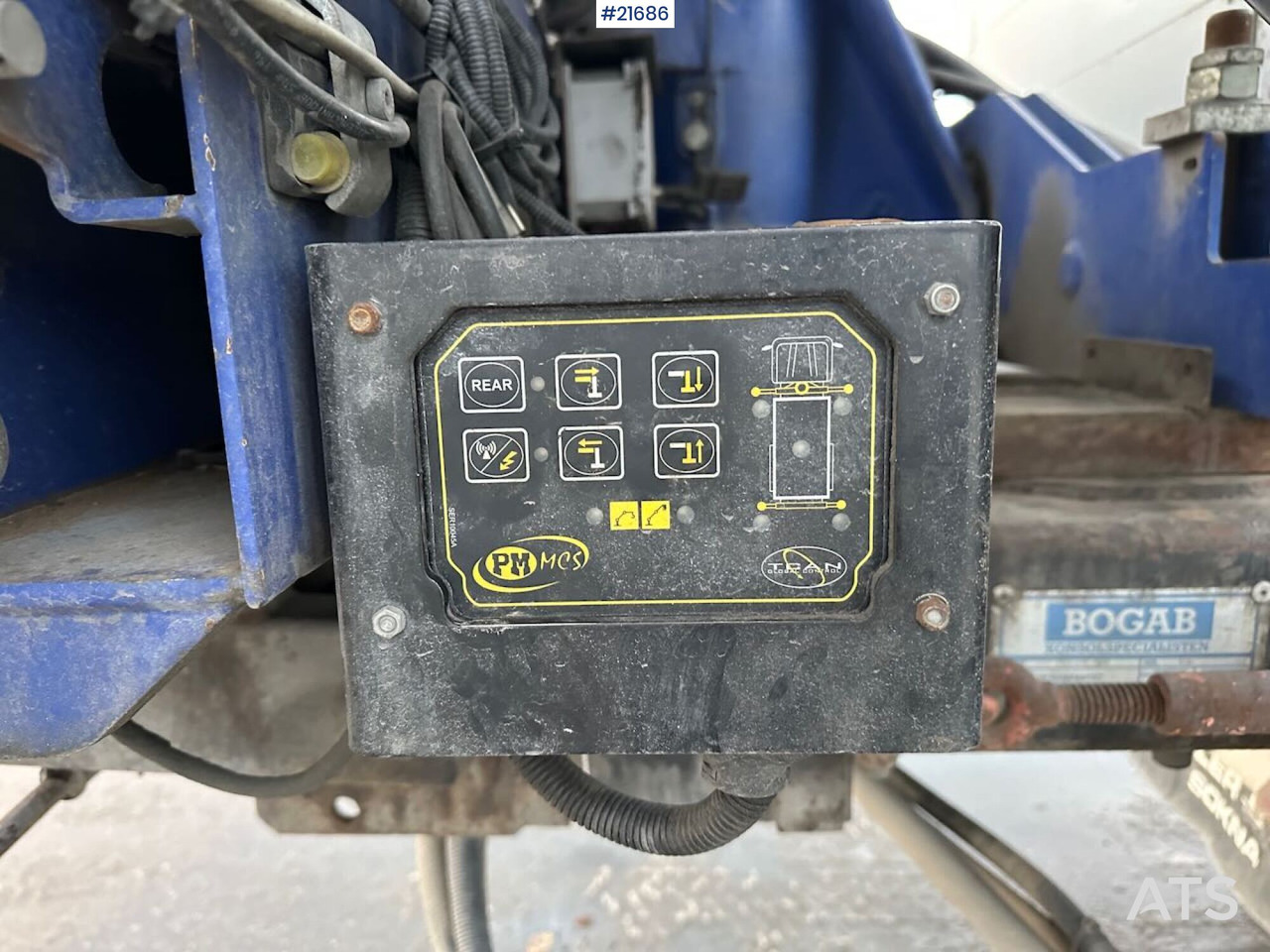 Camion grue Volvo FM12 Globetrotter 6x4 kranbil m/ bak montert 18 t/m kran og vinsj. SE VIDEO: photos 32