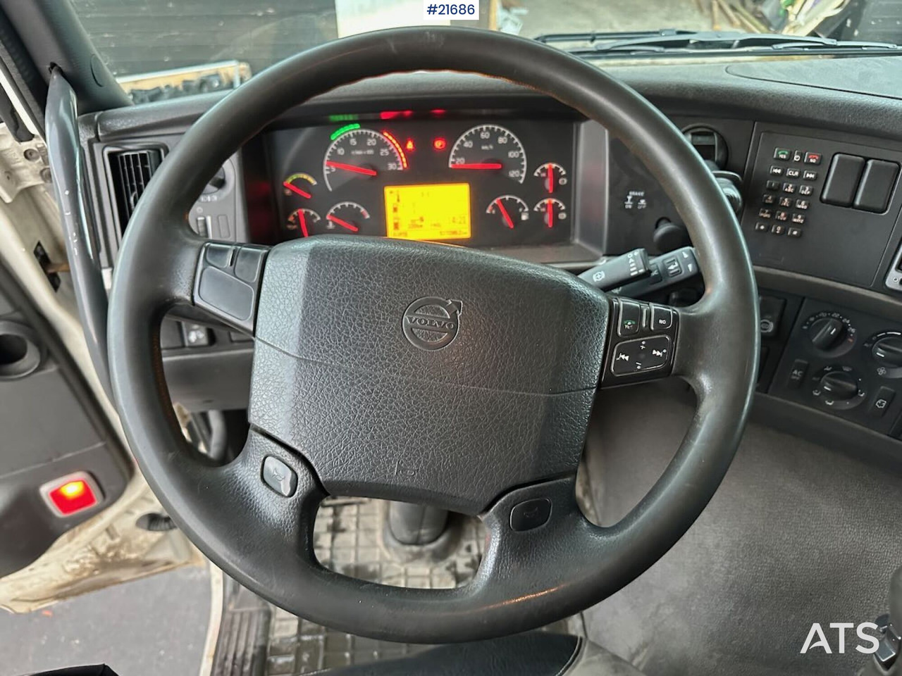 Camion grue Volvo FM12 Globetrotter 6x4 kranbil m/ bak montert 18 t/m kran og vinsj. SE VIDEO: photos 43