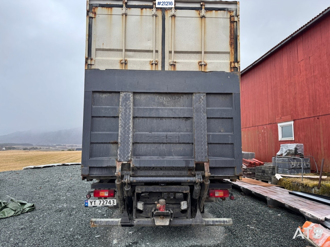 Volvo FM9 - Camion fourgon: photos 5 Volvo FM9 - Camion fourgon: photos 5