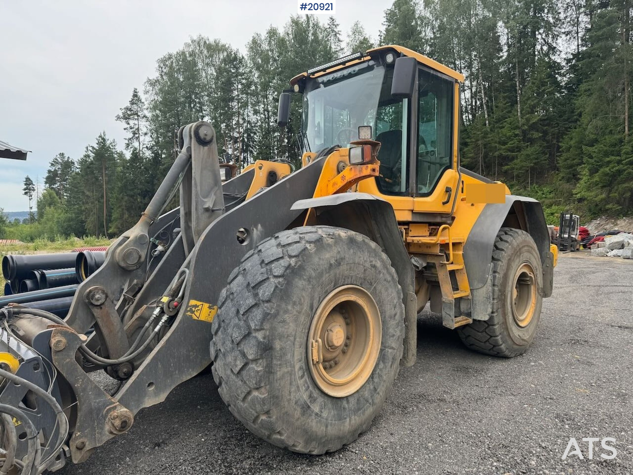 Volvo L110F - Chargeuse sur pneus: photos 1 Volvo L110F - Chargeuse sur pneus: photos 1