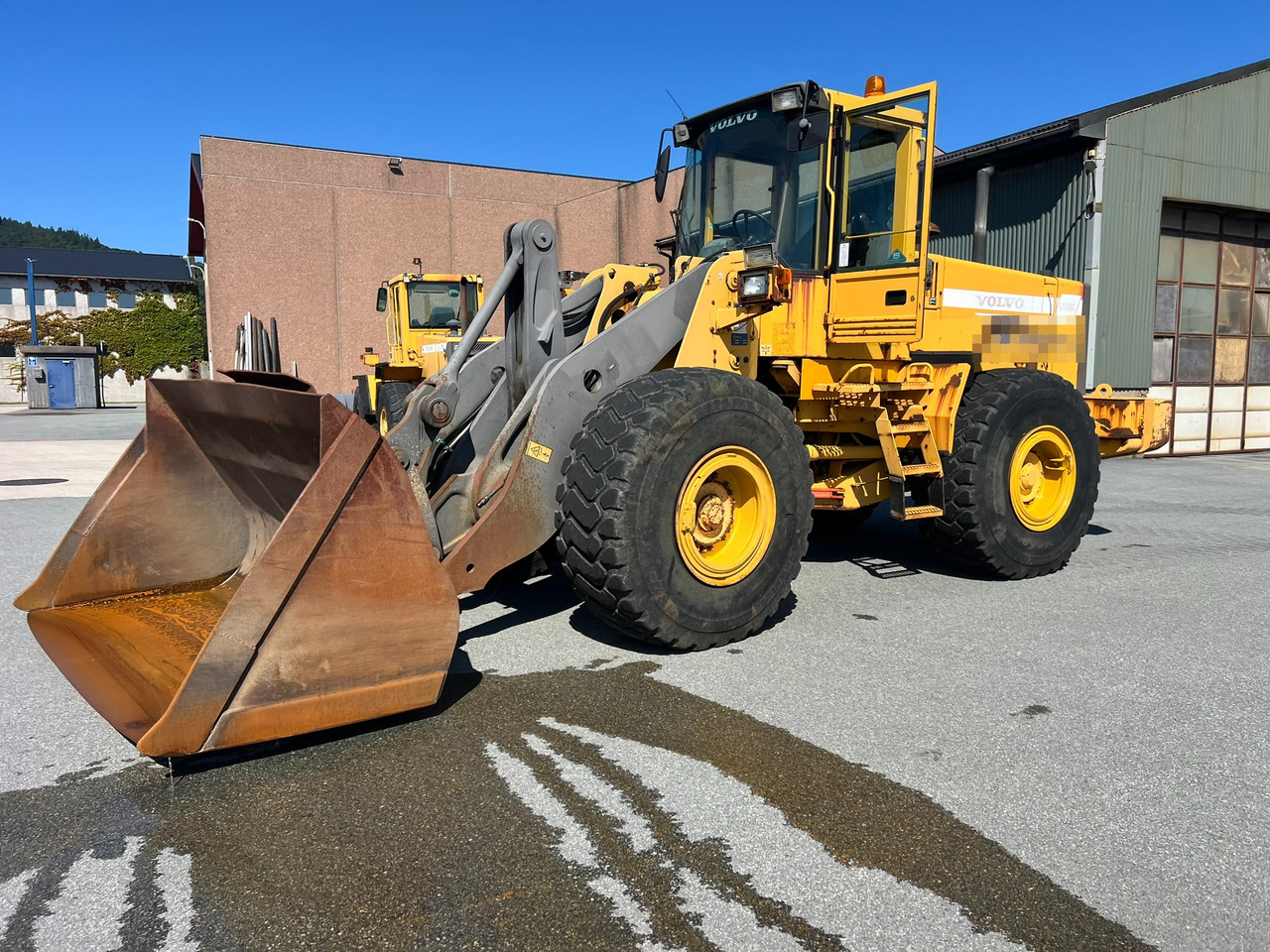 Volvo L120C - Chargeuse sur pneus: photos 4 Volvo L120C - Chargeuse sur pneus: photos 4