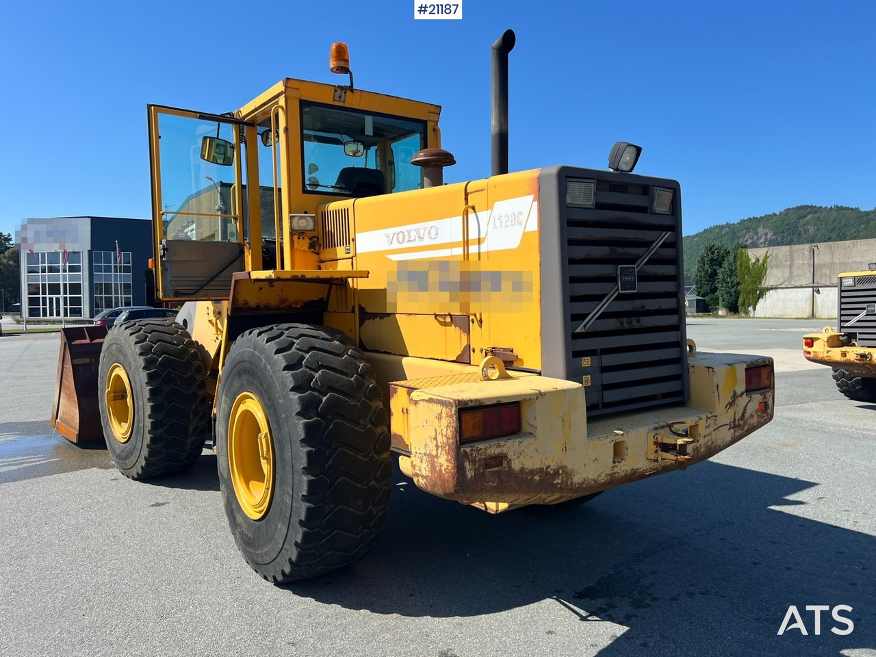 Volvo L120C - Chargeuse sur pneus: photos 1 Volvo L120C - Chargeuse sur pneus: photos 1