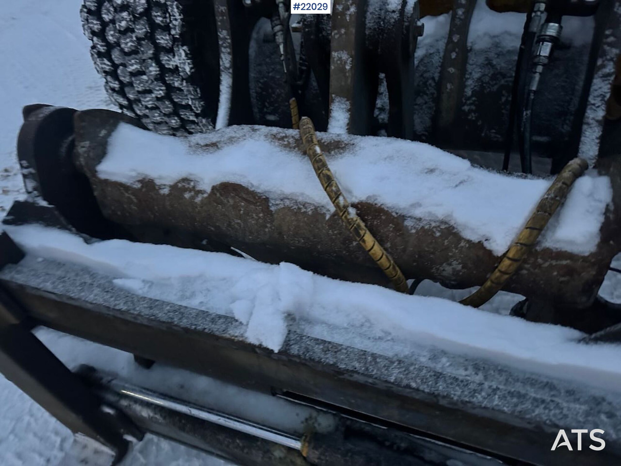 Volvo L70F hjullaster m/ vinter- og sommerdekk og planeringskuffe. En eier! Se video - Chargeuse sur pneus: photos 3 Volvo L70F hjullaster m/ vinter- og sommerdekk og planeringskuffe. En eier! Se video - Chargeuse sur pneus: photos 3