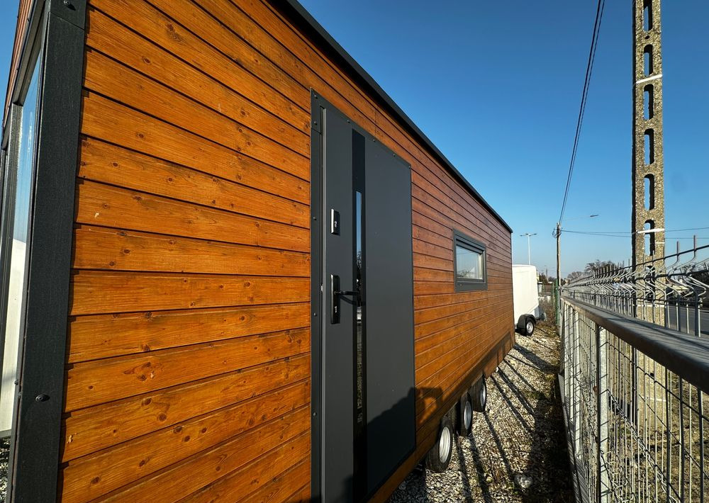 Boro Drewniany DOMEK MOBILNY na przyczepie 7,5m x 2,5m - Caravane: photos 2 Boro Drewniany DOMEK MOBILNY na przyczepie 7,5m x 2,5m - Caravane: photos 2