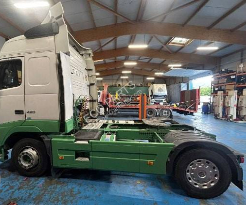 Volvo FH 420 - Tracteur routier: photos 4 Volvo FH 420 - Tracteur routier: photos 4