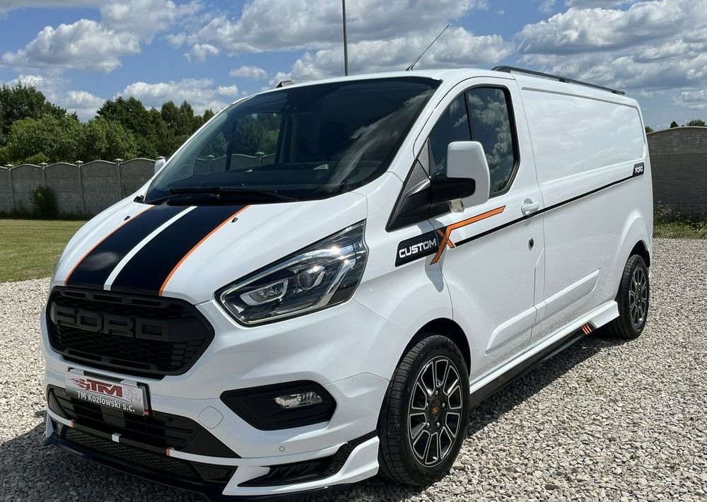 Ford Transit Custom - Fourgonnette: photos 2 Ford Transit Custom - Fourgonnette: photos 2