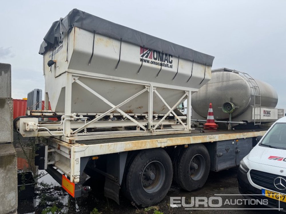 1988 JUMBO TV280C Tri-axle Split Spreader Trailer, Watertank, Hatz 1D41C engine, Conveyorbelt (Dutch Export Docs. Available) - Remorque isothermique: photos 3 1988 JUMBO TV280C Tri-axle Split Spreader Trailer, Watertank, Hatz 1D41C engine, Conveyorbelt (Dutch Export Docs. Available) - Remorque isothermique: photos 3