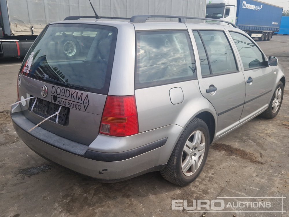 2002 Volkswagen Petrol, Automatic, AC (German Reg. Docs. Available) - Voiture: photos 5 2002 Volkswagen Petrol, Automatic, AC (German Reg. Docs. Available) - Voiture: photos 5
