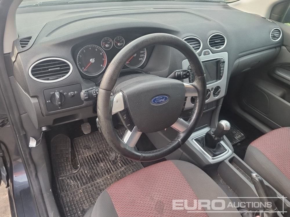 Voiture 2007 Ford Focus: photos 22