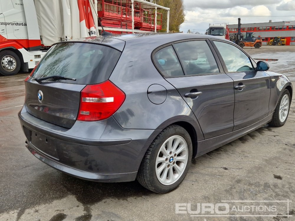 2008 BMW 1 Series - Voiture: photos 5 2008 BMW 1 Series - Voiture: photos 5