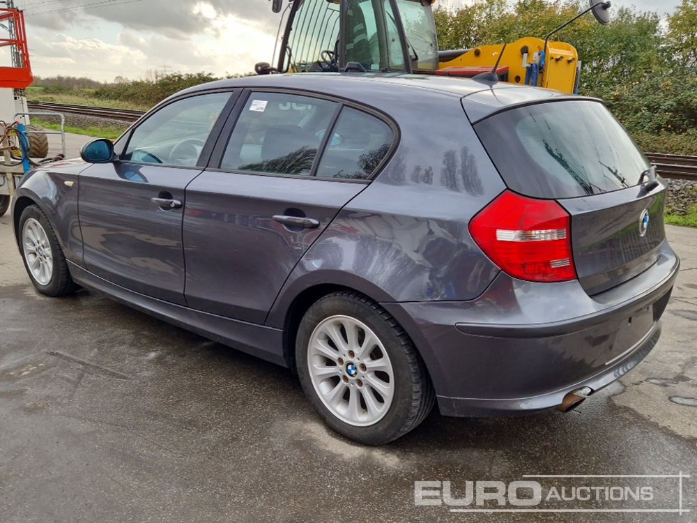 2008 BMW 1 Series - Voiture: photos 3 2008 BMW 1 Series - Voiture: photos 3