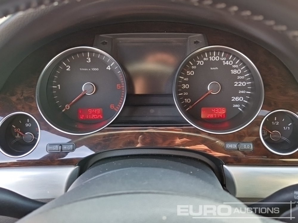 Voiture 2009 Audi A8 3.0 TDI: photos 33