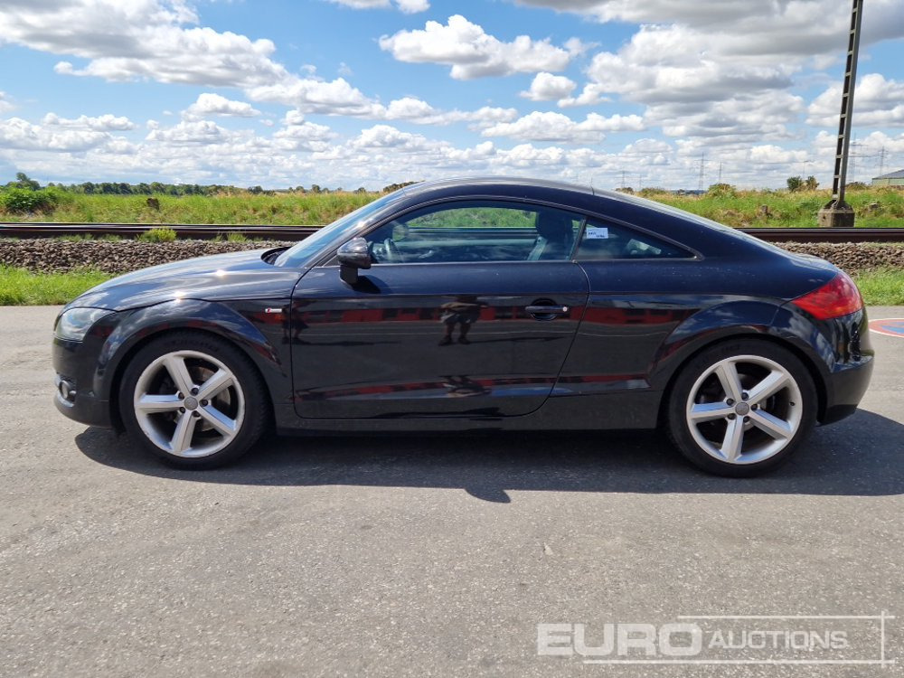 2009 Audi TT - Voiture: photos 1 2009 Audi TT - Voiture: photos 1