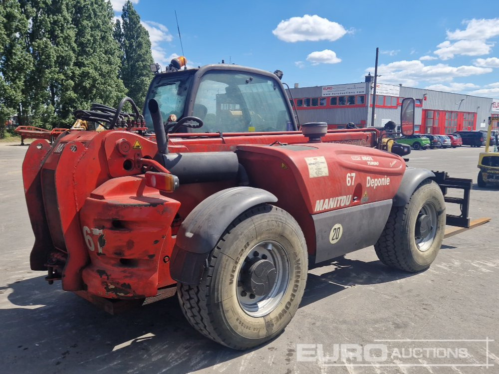 2010 Manitou MHT860L - Chariot télescopique: photos 5 2010 Manitou MHT860L - Chariot télescopique: photos 5