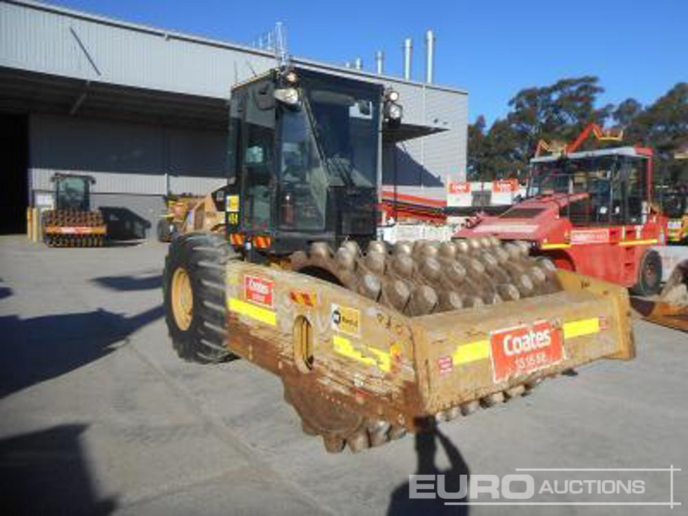 2011 CAT CP74 - Compacteur: photos 3 2011 CAT CP74 - Compacteur: photos 3