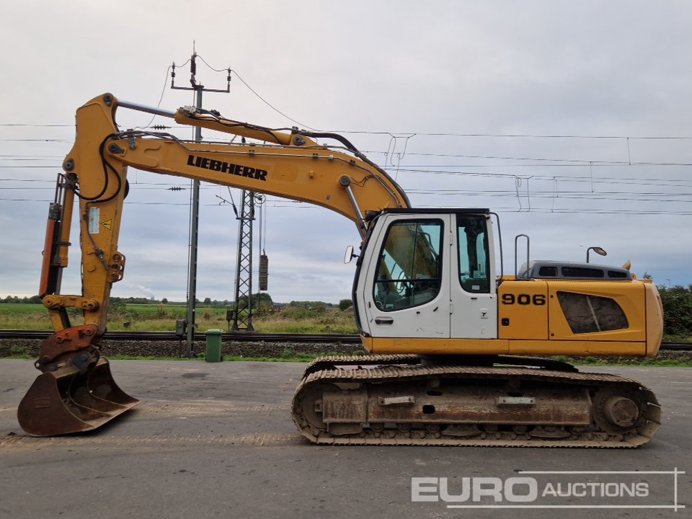 2011 Liebherr R906 LC LITRONIC - Pelle sur chenille: photos 2 2011 Liebherr R906 LC LITRONIC - Pelle sur chenille: photos 2