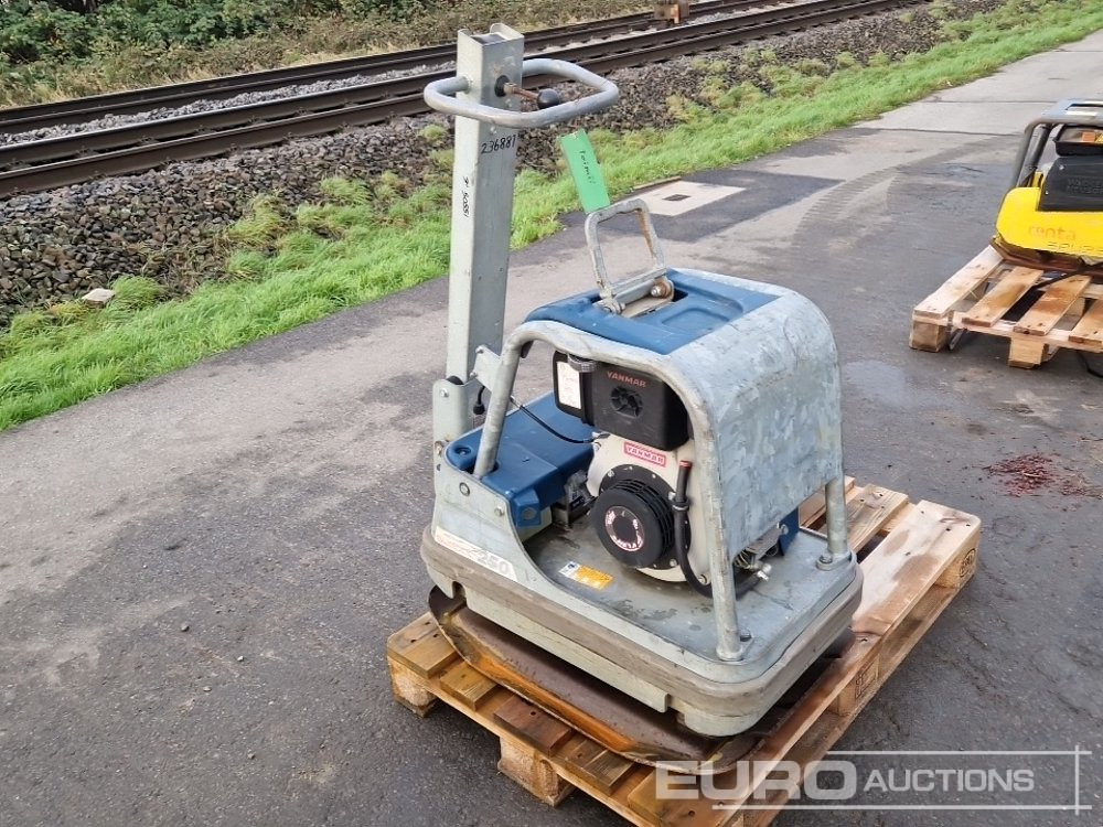 2011 Swepac FB 250 - Plaque vibrante: photos 2 2011 Swepac FB 250 - Plaque vibrante: photos 2