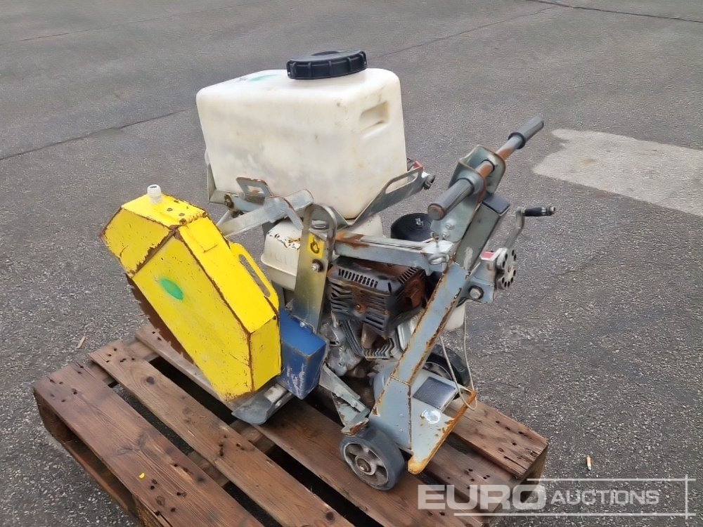 2012 Lissmac FS13/3-B - Travaux routiers: photos 2 2012 Lissmac FS13/3-B - Travaux routiers: photos 2