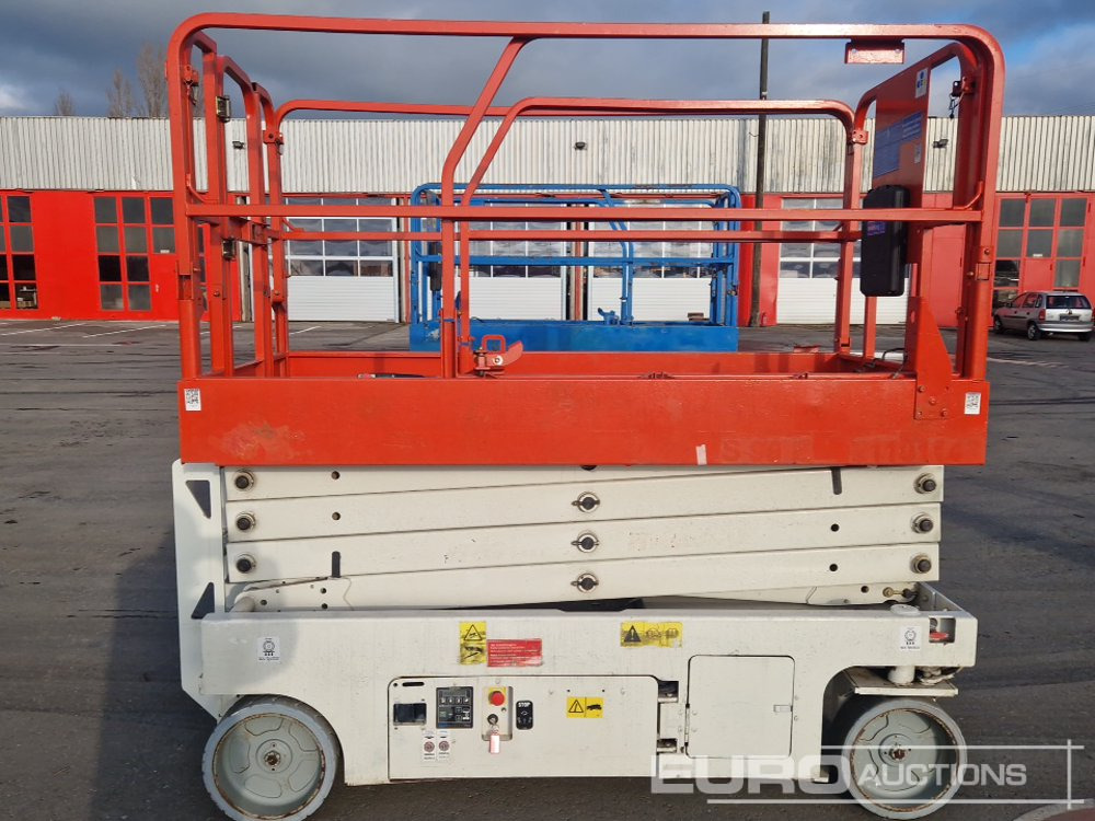 2013 Genie GS-2646 - Nacelle: photos 5 2013 Genie GS-2646 - Nacelle: photos 5