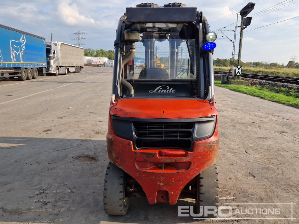 2013 Linde H35D-02 - Chariot élévateur: photos 5 2013 Linde H35D-02 - Chariot élévateur: photos 5