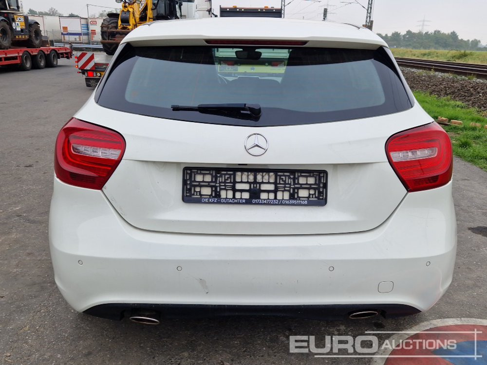 2013 Mercedes Benz A180 - Voiture: photos 4 2013 Mercedes Benz A180 - Voiture: photos 4