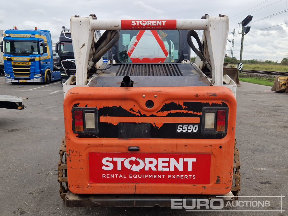 2015 Bobcat S590 - Mini chargeuse: photos 4 2015 Bobcat S590 - Mini chargeuse: photos 4