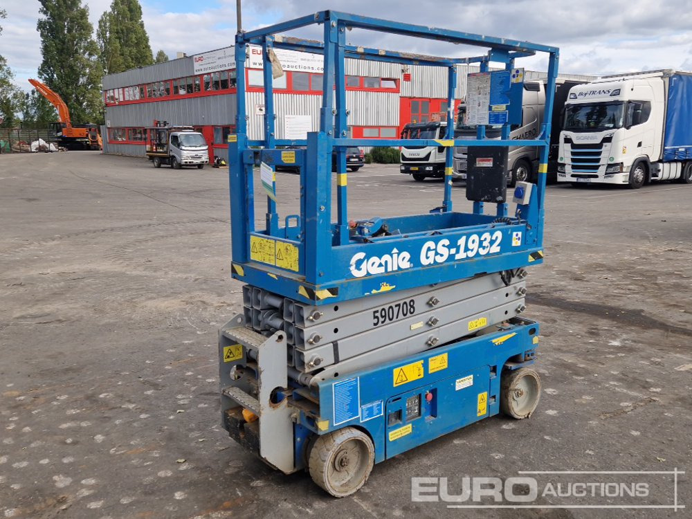 2015 Genie GS-1932 - Nacelle: photos 4 2015 Genie GS-1932 - Nacelle: photos 4